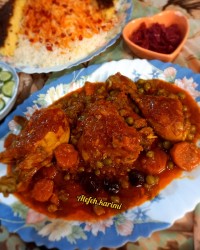 زرشک پلو با مرغ و آلو