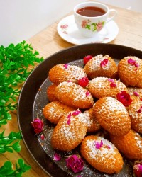 بژی (شیرینی سنتی کرمانشاه)