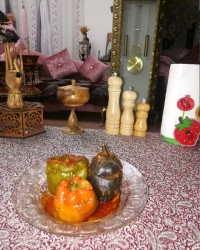 دلمه بادمجان و فلفل