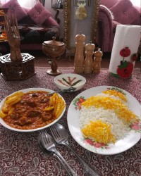 چلو خورشت قیمه اردبیلی.
