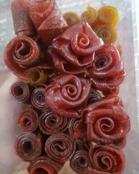 لواشک الوسیاه وزردالو