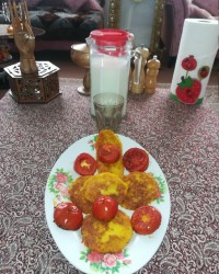کوکوی مرغ و سیب زمینی.