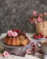 کیک دو رنگ نسکافه ای شکلاتی