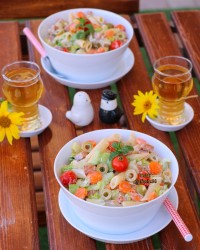سالاد ماکارونی با ژامبون