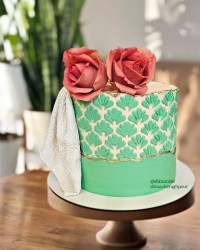 کیک خامه ای کلاس دکور کیک