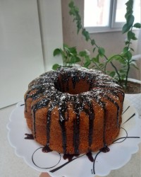 کیک با سس شکلات