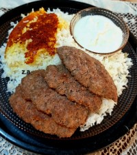 کباب لا پلو