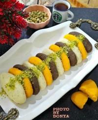 شیرینی سه رنگ