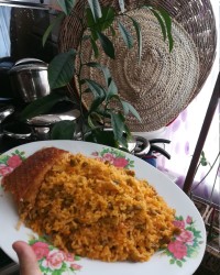 لوبیا پلو.استوری م رو ببینید لطفا.