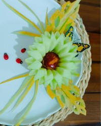 دورچین وگل با خربزه