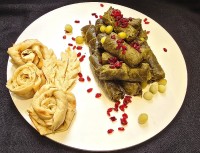 دلمه برگ مو (لرستان)