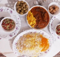 ناهار # خورشت قیمه بادمجون # همراهان گرامی جاتون سبز# 