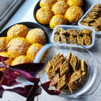 حلوا خشک و نان کدو