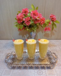 شیک موز و انبه