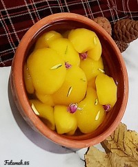 کمپوت سیب زعفرانی
