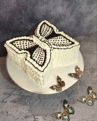 کیک پروانه ای 