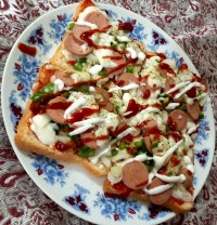 پیتزا مکعبی
پیتزا فوری