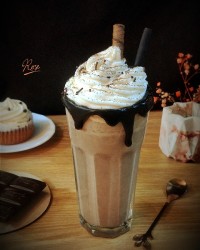 شیک کیک شکلاتی