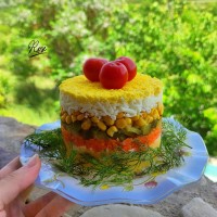 سالاد روسی لایه ای