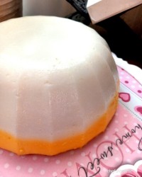 کرم قالبی بدون پودر ژله و بدون ژلاتین (مناسب برای شب یلدا)