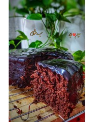 کیک شکلاتی مخصوص
ورق بزن بافتوببین