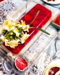 کرم قالبی بدون پودر ژله و بدون ژلاتین (مناسب برای شب یلدا)