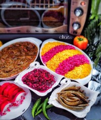 ترشی مخلوط لبو و انار