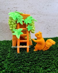 سنجاب با کدوحلوایی