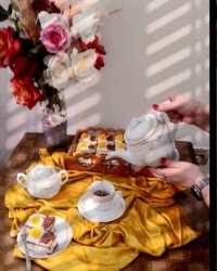 شیرینی تَر بُرشی