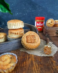 پای کیکی لوتوس