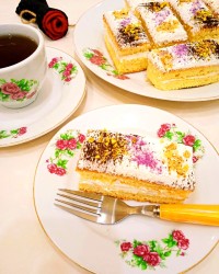 شیرینی تر برشی