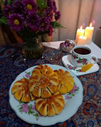 کلوچه خرماوگردو