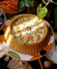 کیک هویج کرمدار