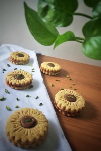 شیرینی دوکفه سینامون