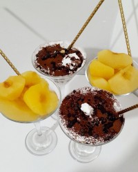 جارکیک وکمپوت سیب وکیک شکلاتی