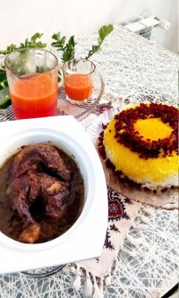 مرغِ فسنجونی 
ورق بزن قشنگم