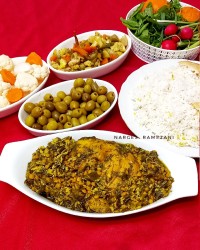 خورشت سیر قلیه