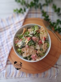 سالاد بروکلی و پاستا