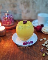 فرنی بستنی پسته و زعفران بدون ژلاتین