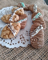 شیرینی سنتی سه آرد