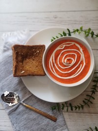 سوپ گوجه فرنگی
