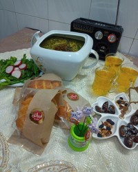 افطاری آش رشته