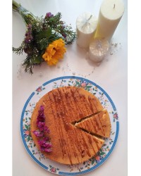 کیک زعفران و گلاب