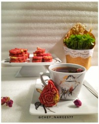 شیرینی گل سرخ