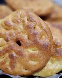 نان روغنی شیرین