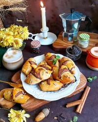 نان دو رنگ مغزدار