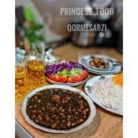 خورش قرمه سبزی