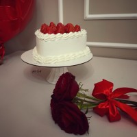 کیک ترند توت فرنگی