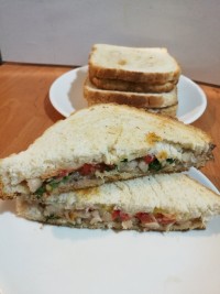 پنینی تن ماهی و لوبیا سفید