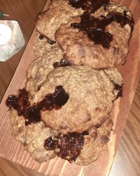 اتمیل و پنکیک بزن لایک رو دوست خوبم❤